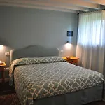 منزل ريفي Antica Corte La Valle سونا
