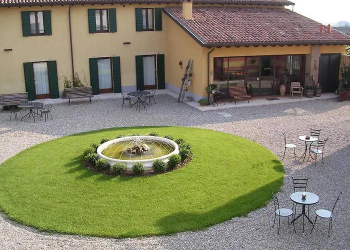 Antica Corte La Valle *