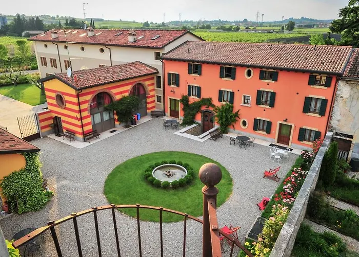 Venkovský dům Antica Corte La Valle Sona