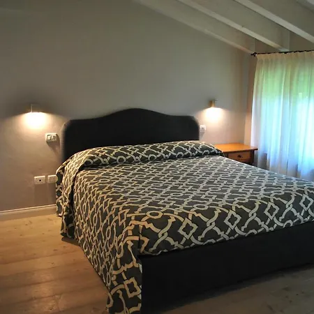 בית כפרי Antica Corte La Valle