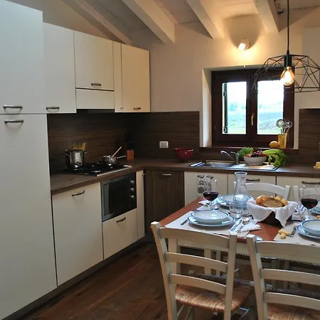 בית כפרי Antica Corte La Valle