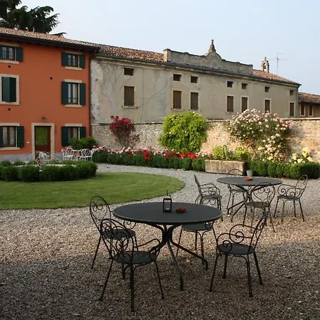 Antica Corte La Valle סונה