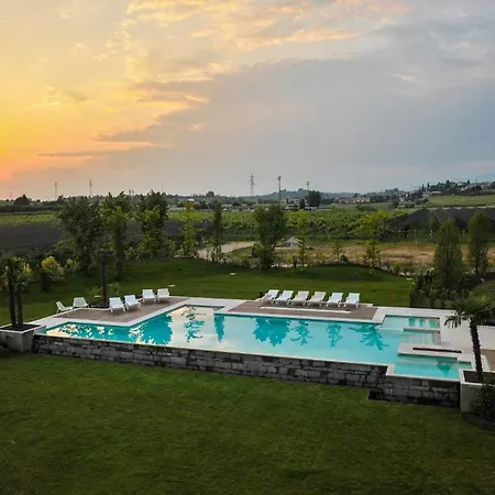 Antica Corte La Valle *